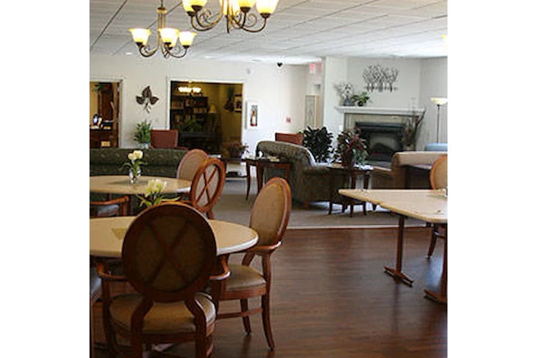Image of Union Court Assisted Living of St Charles (2)