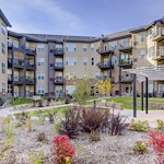 Image of The Legends at Silver Lake Village (2)