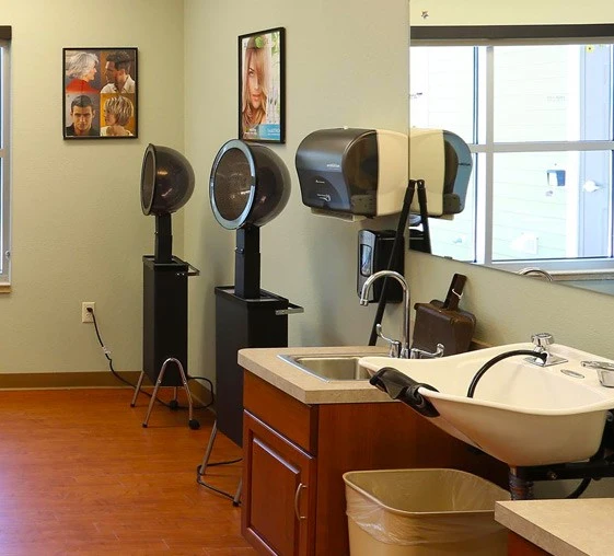 Image of Neighbors - Central Neighborhood (The) (4)