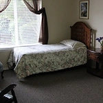 Image of Pacific Living Centers of Medford at Brookhurst (4)