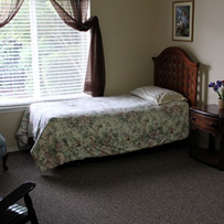 Image of Pacific Living Centers of Medford at Brookhurst (4)