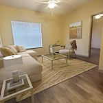 Image of Mollie & Max Barnett & Tarrant County B'nai B'rith Senior Apartments (6)