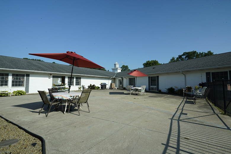 Image of Arbors at Mifflin (5)