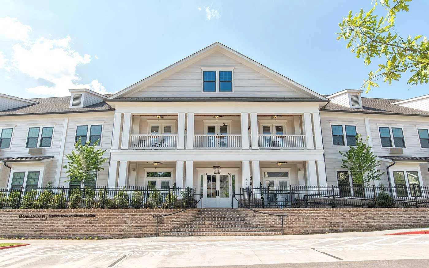 Image of Everlan of Johnson City (1)