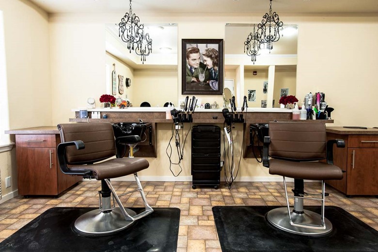Capitol Ridge Gracious Retirement Living Hawthorn Senior Independent Living in Bristow, Virginia beauty hair salon