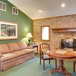 Image of The Oaks - Scenic View (Assisted Living) (2)