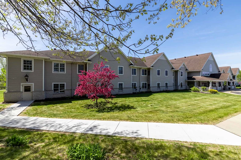 Image of HeatherWood Assisted Living and Memory Care (1)