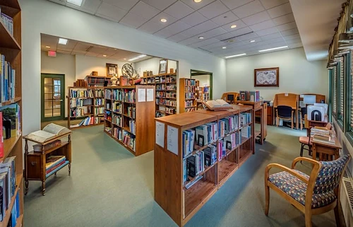 Image of The Oaks At Denville Health Center (4)