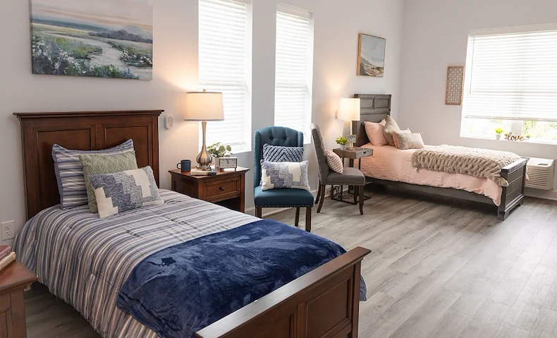 Image of Commonwealth Senior Living at Cedar Manor (2)