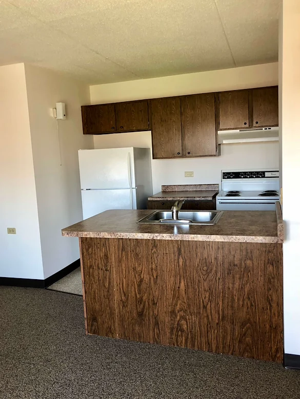 Image of Elliot Manor (7)