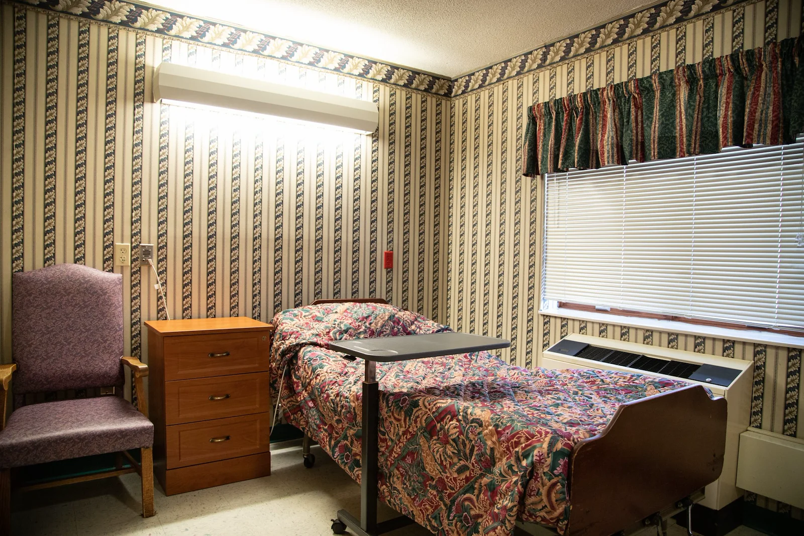 Image of Autumn Lake Healthcare At Crystal Springs (4)