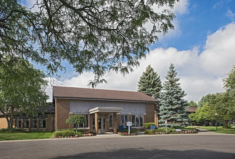 Image of American House East II Senior Living (1)