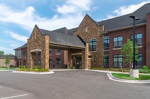 Image of Oakleigh of Macomb Senior Living (2)