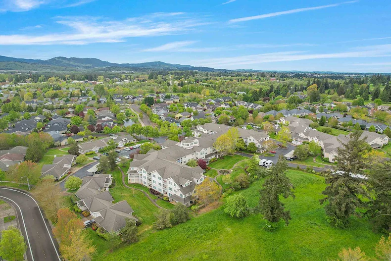 Stoneybrook Lodge Gracious Retirement Living Hawthorn Senior Independent Living in Corvallis, Oregon front exterior drone view