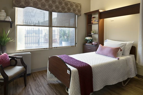 Image of The Grove Of Elmhurst (3)