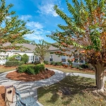 Image of Oaks at Maple Ridge (4)