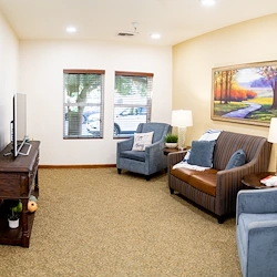 Image of Astoria in Tracy (2)