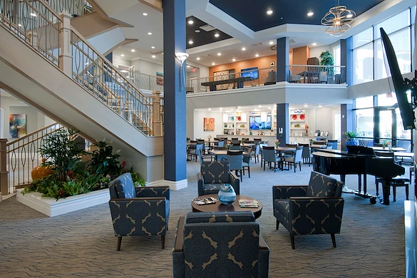 Allegro Parkland, senior living community offering independent living, assisted living, memory care, and respite care in Parkland, FL, common space for socializing or relaxing