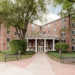 Image of Lilac Senior (1)