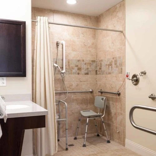 Image of Seabury (3)