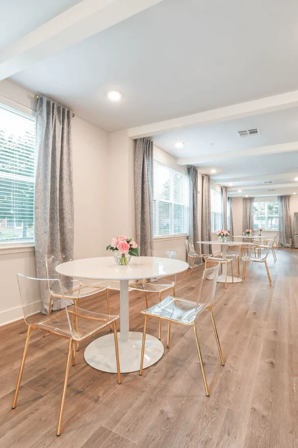 Image of Crown Court Apartments (6)