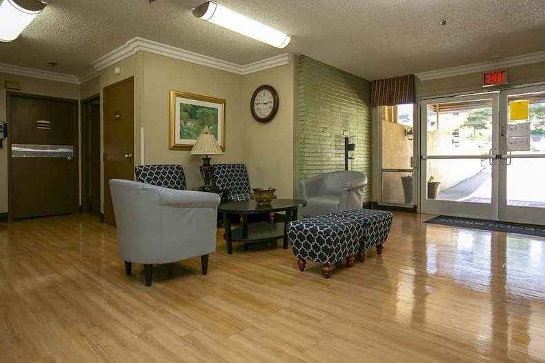 Image of Lemon Grove Care & Rehab (9)