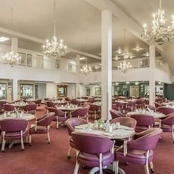 Dining area at Washington Commons 