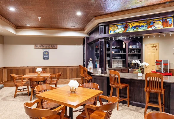 Image of Oak Park Place - Dubuque (5)