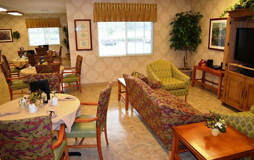 Image of Allisonville Meadows (4)