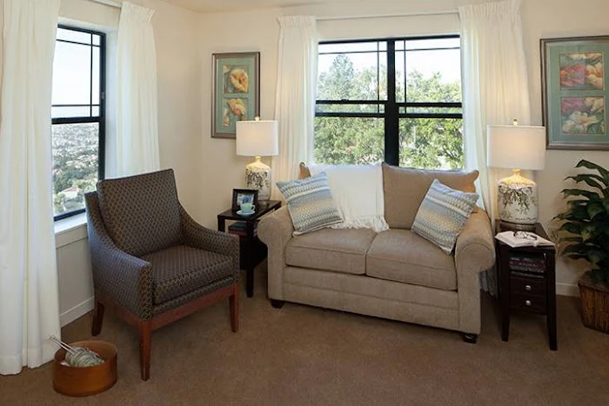 Image of Ivy Park at Oakland Hills (2)