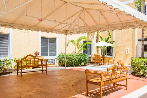 Image of Palm Beach Nursing Center (4)