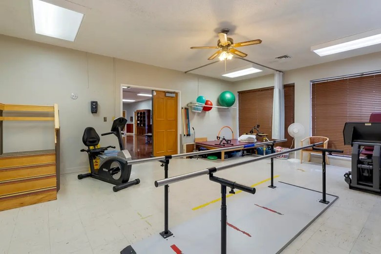 Image of Meridian Rehabilitation & Health Care Center (2)