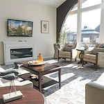 Image of Colonial Oaks Senior Living (2)