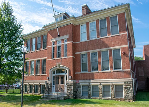 Image of Oaks at Liberty (2)