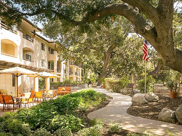 Image of Atria HillCrest (1)