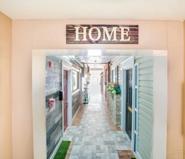 Image of Colonial at Fort Lauderdale (6)