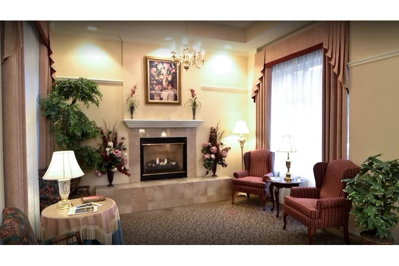 Image of Cedarhurst of Edison Lakes (2)
