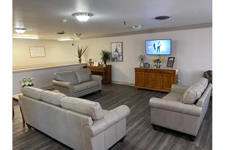 Image of Slaton Care Center (4)