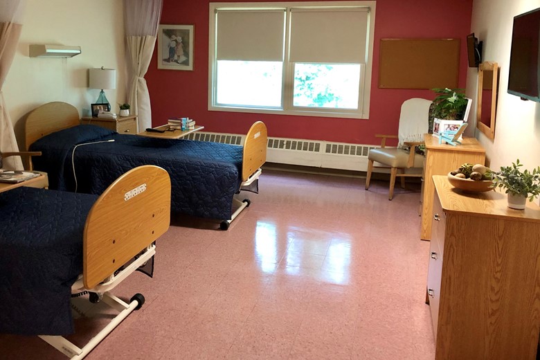 Image of Sheriden Woods Health Care Center (5)