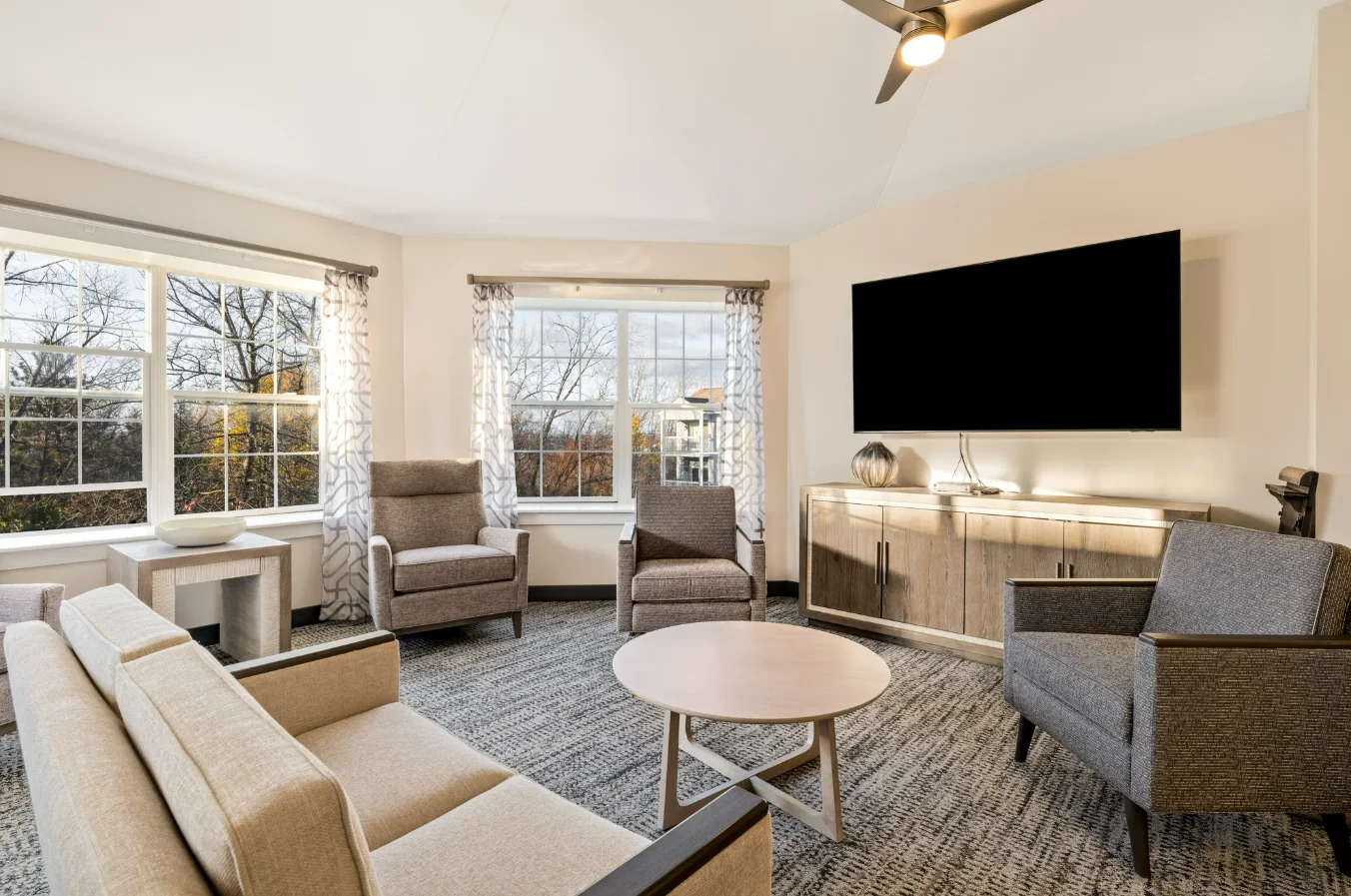 Image of Diamond Ridge (4)