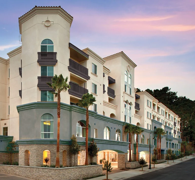 Image of Peninsula Del Rey (1)