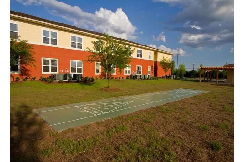 Image of Chatham Pointe (2)