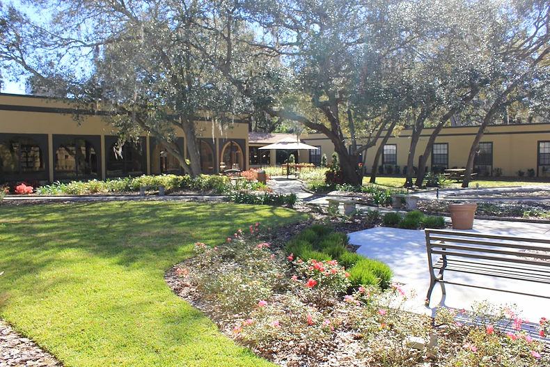 Image of Fairway Oaks Center (1)