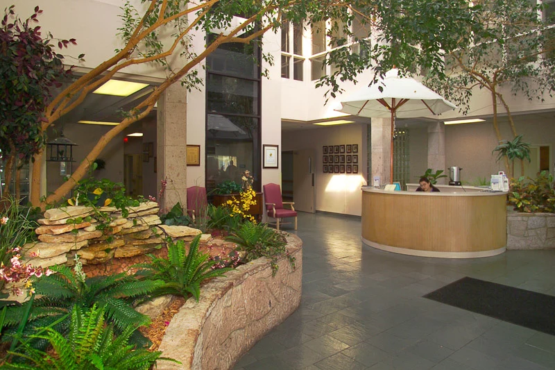 Image of Alameda Oaks Nursing Center (2)