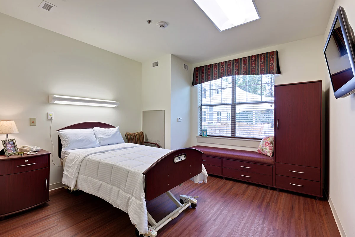 Image of The Oaks - Athens (Skilled Nursing) (10)