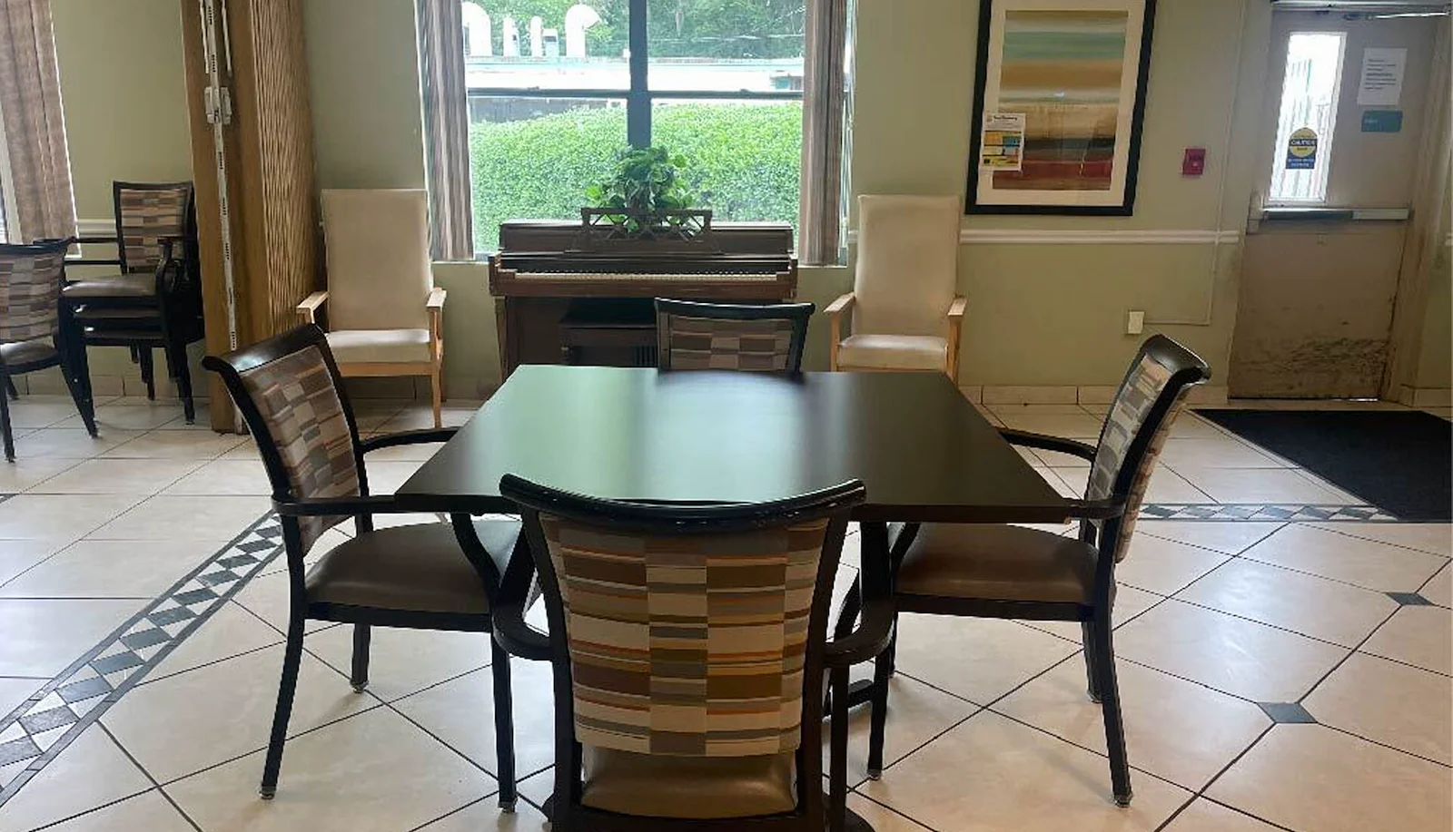 Image of Riverwood Healthcare & Rehabilitation Center (2)