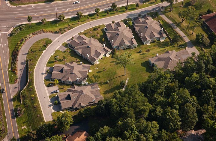 Image of Brandon Oaks Senior Living (1)