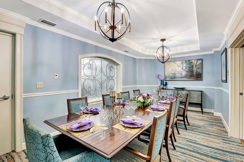 Allegro Boynton Beach, senior living community offering independent living, assisted living, memory care, and respite care in Boynton Beach, FL, private dining room