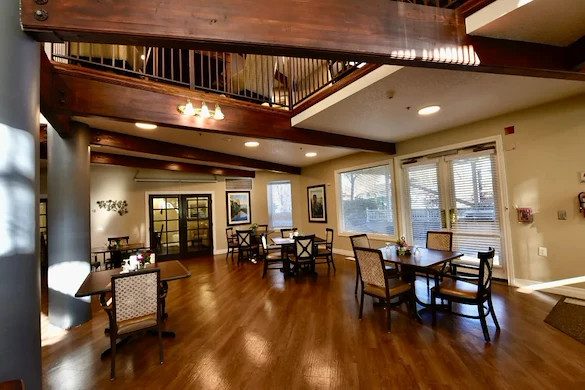 Image of Regency Village at Bend (5)