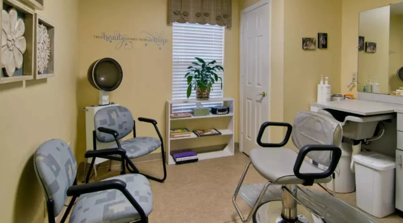 Image of Southern Oaks (3)